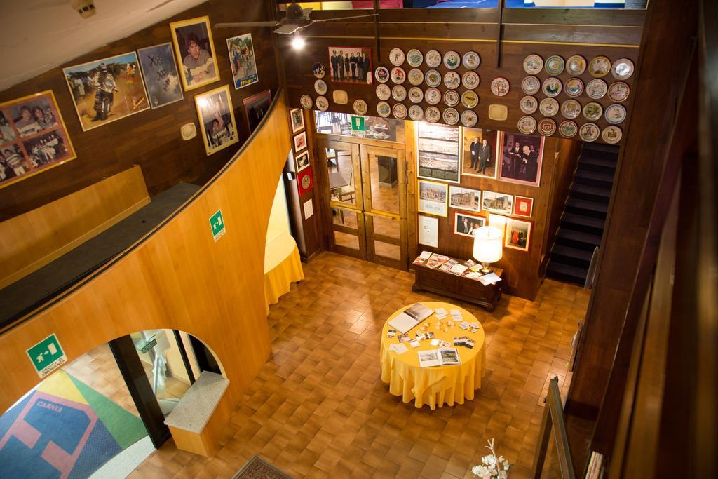 Hotel Carnia Венцоне Экстерьер фото