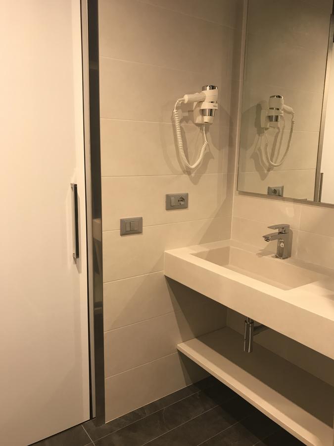 Hotel Carnia Венцоне Экстерьер фото
