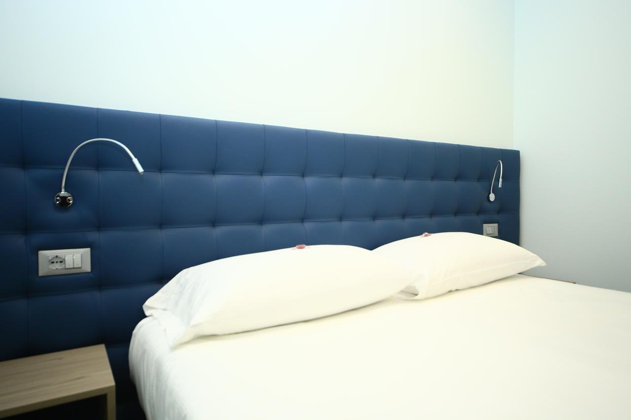 Hotel Carnia Венцоне Экстерьер фото