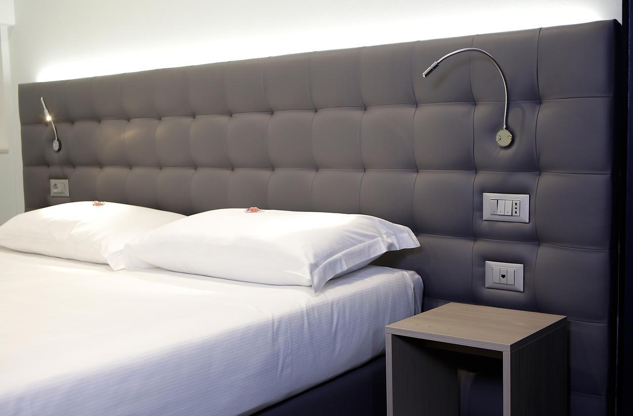 Hotel Carnia Венцоне Экстерьер фото