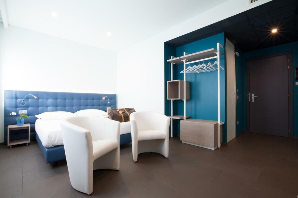 Hotel Carnia Венцоне Экстерьер фото